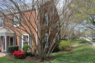 3066 S Abingdon St #NA - Photo 1 of 1