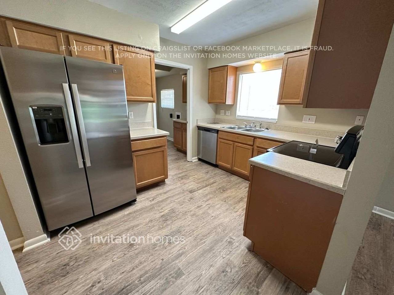 2000 Sunderland Rd - Photo 4 of 16