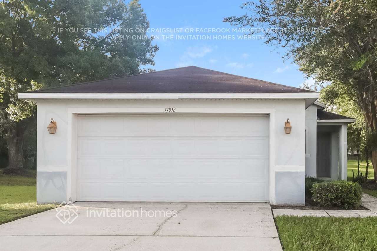 11916 Mango Groves Blvd