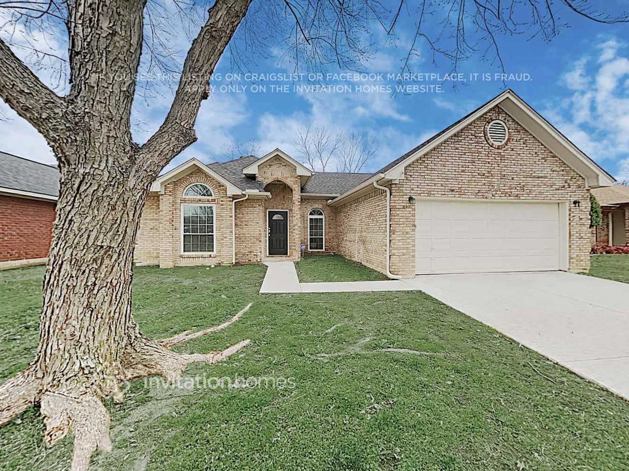 6808 Running Creek Dr - Photo 2 of 5