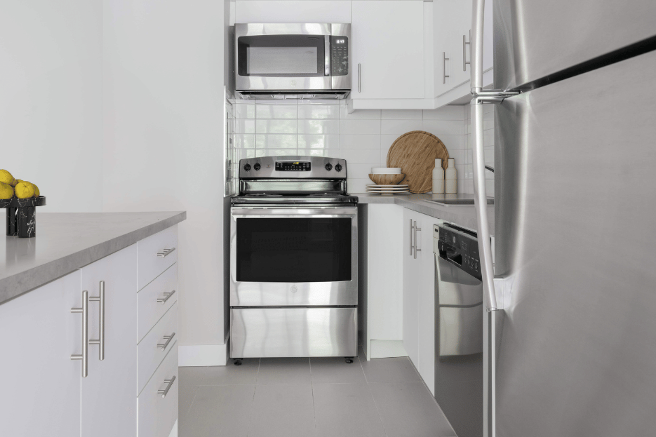 4858 Ch De La Côte-Des-Neiges — photo 2
