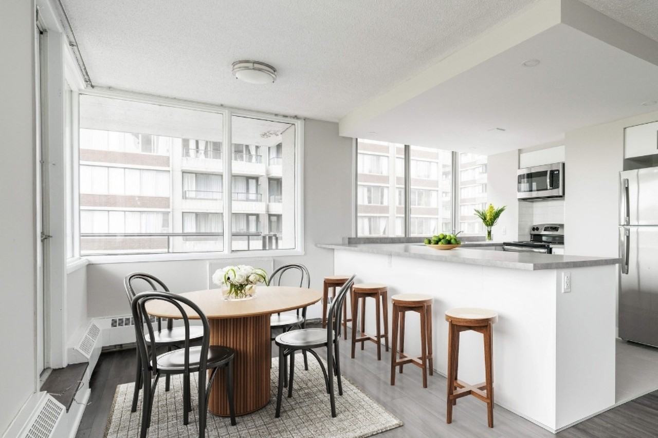 4858 Ch De La Côte-Des-Neiges — photo 3