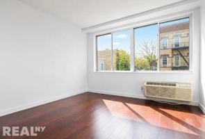 featured image of Stanhope St #5A