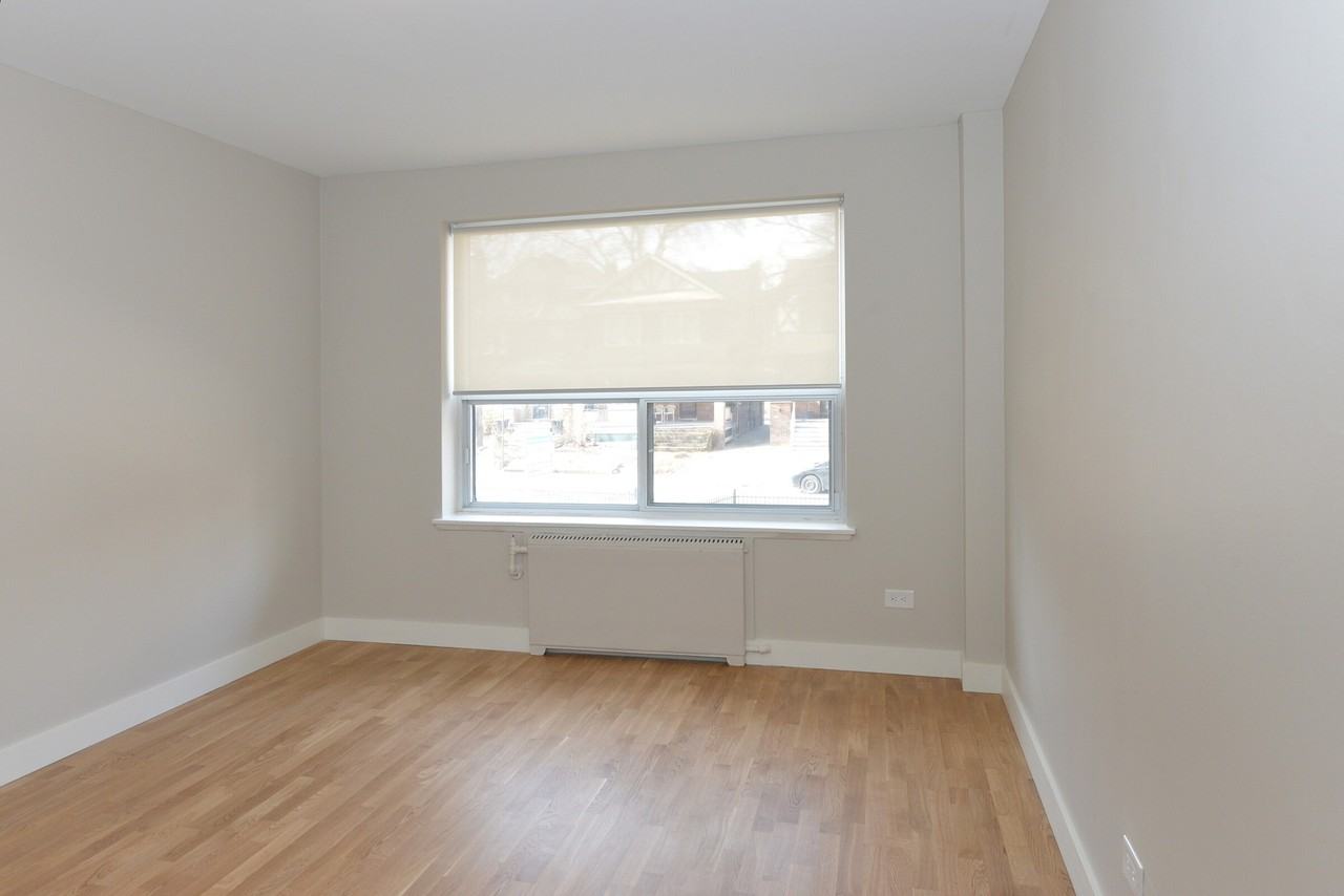 111 Lawton Boulevard - Photo 7 of 50
