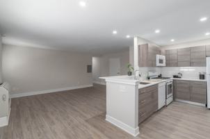 featured image of 7949 Ridge Ave