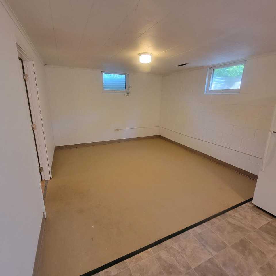 421 1/2 Prentis Ave - Photo 4 of 11