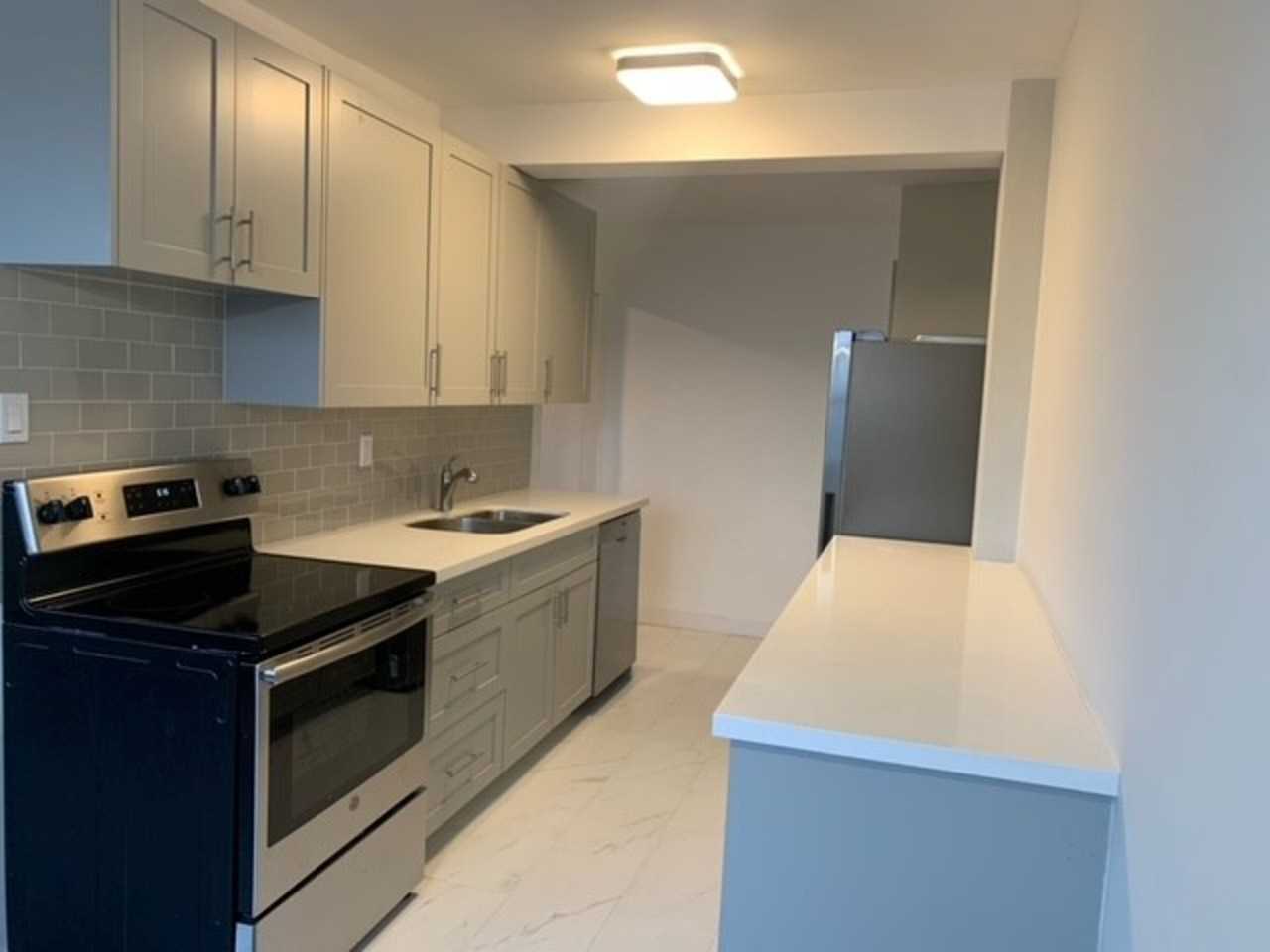 5 Mallory Gardens - Photo 2 of 45