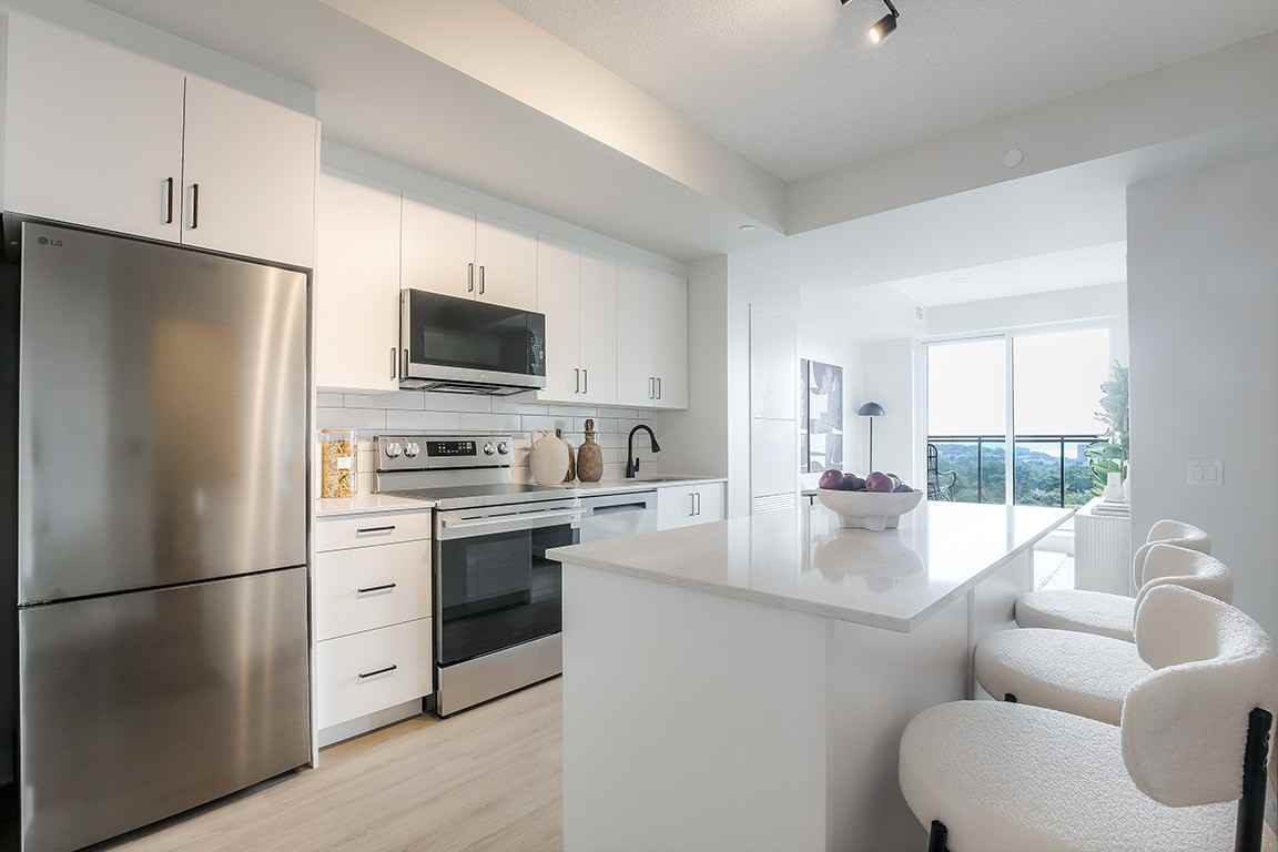Sky Towers Apartments - Photo 5 of 33