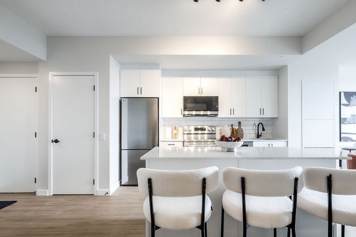Sky Towers Apartments - Photo 6 of 33
