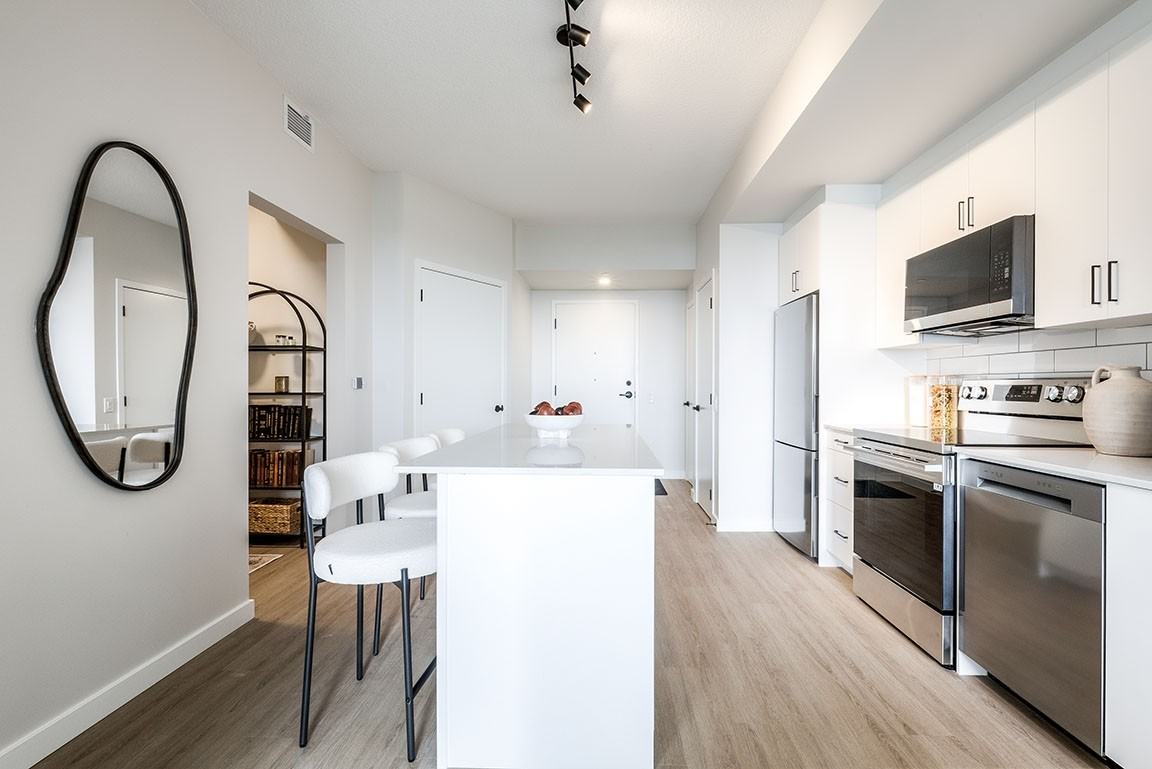 Sky Towers Apartments - Photo 7 of 33