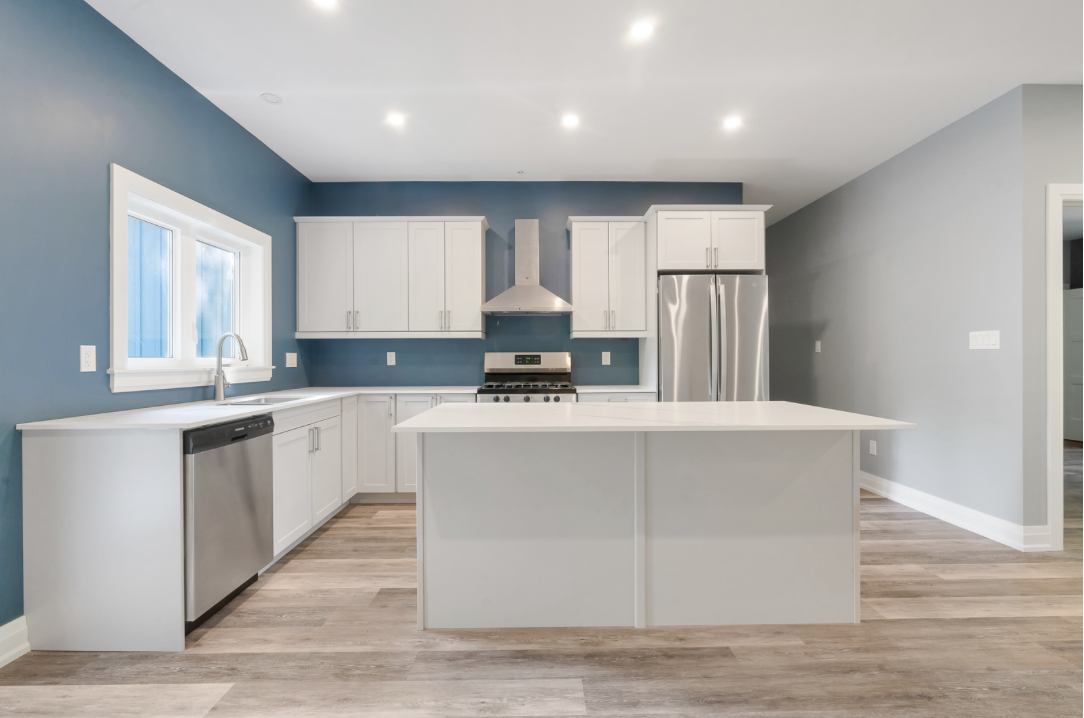 6 Oneida Crescent, Tiny, ON L9M 0B2, Canada - Photo 4 of 26