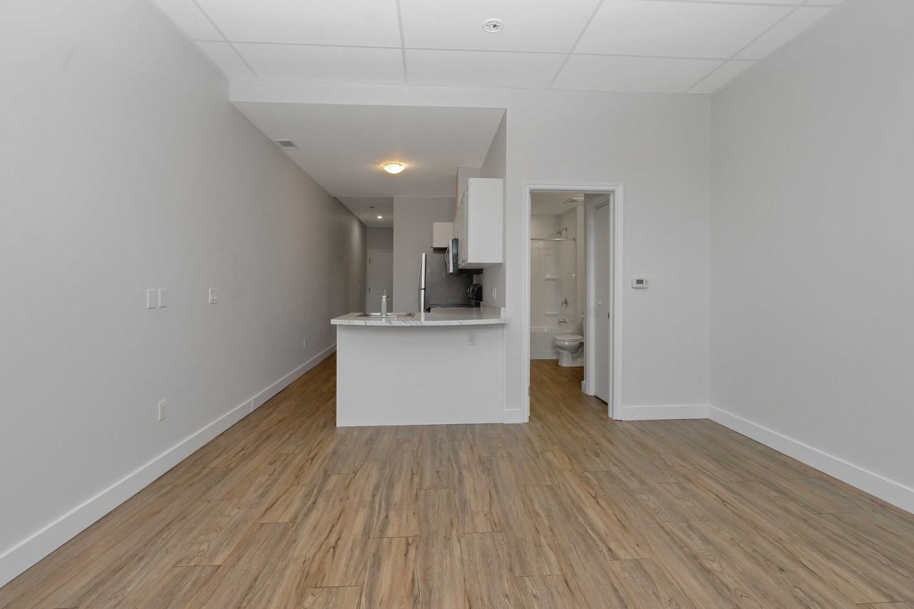 12 Colborne St E, Orillia, ON L3V 1T3, Canada - Photo 6 of 14