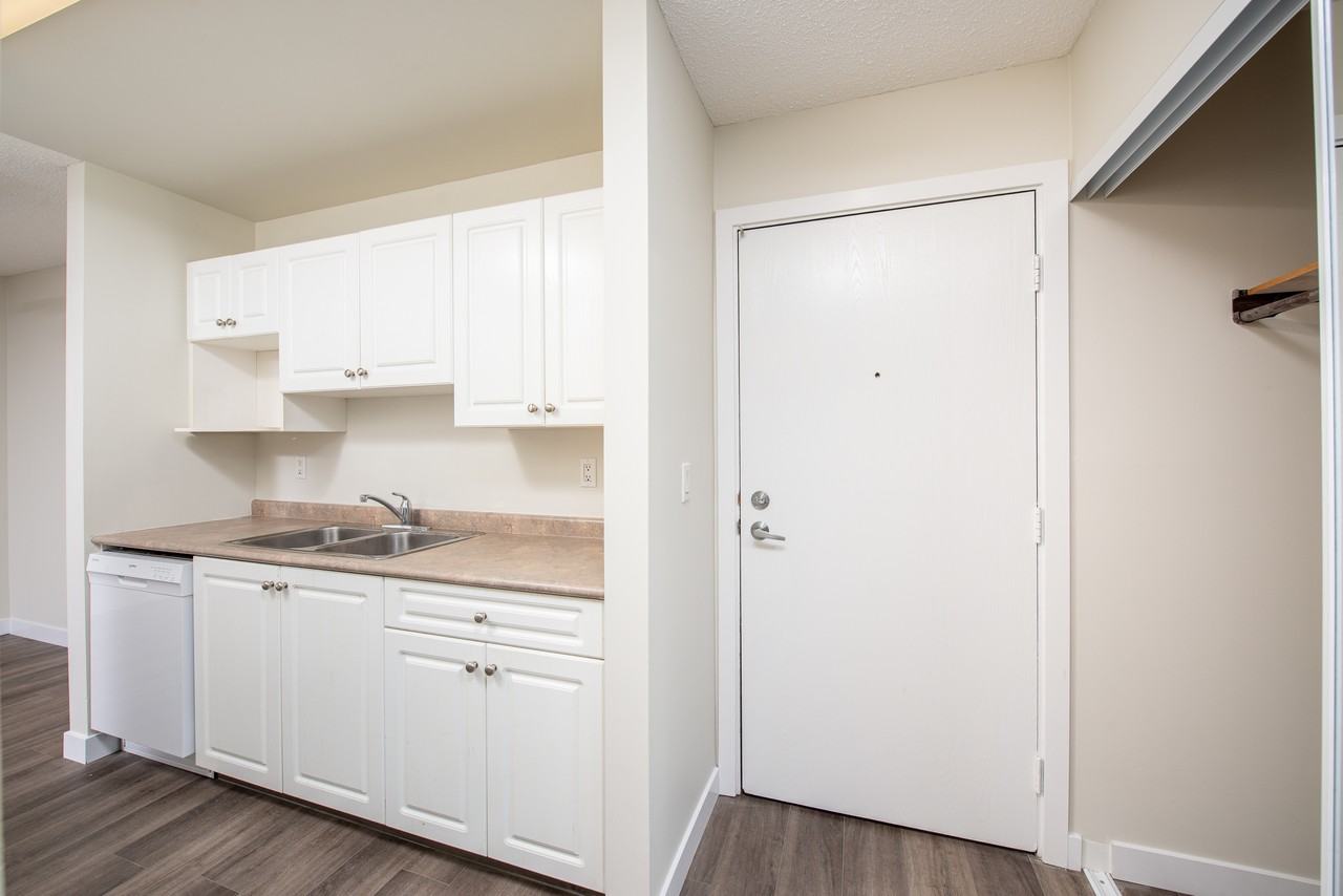 Meridian Pines - Photo 7 of 50