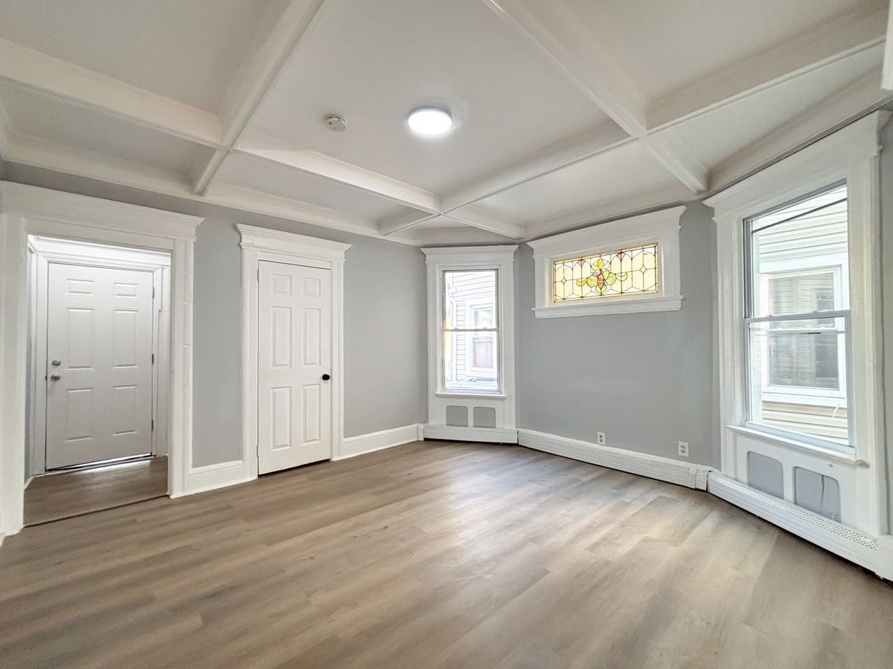 58 Cypress St - Photo 4 of 18