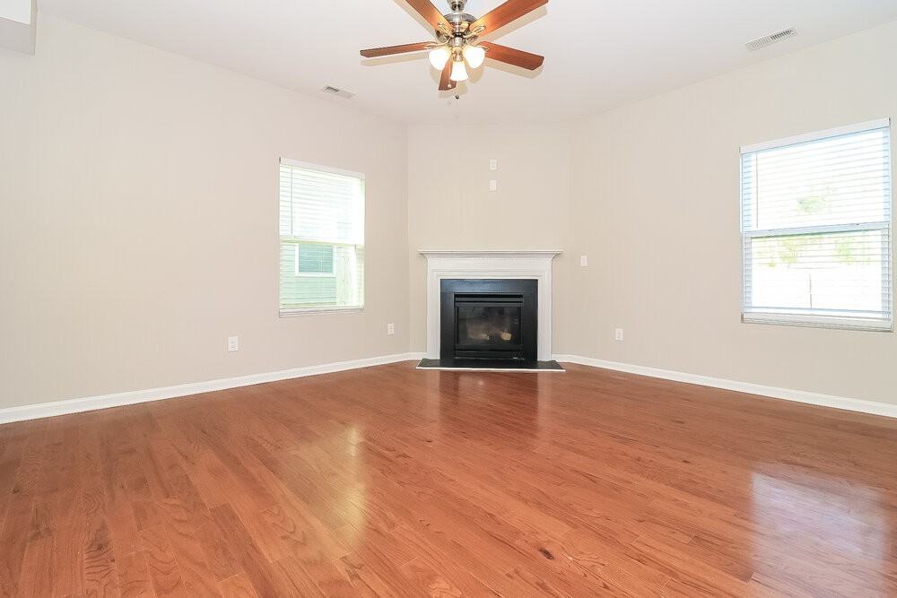 3708 Amistad Ln - Photo 5 of 17
