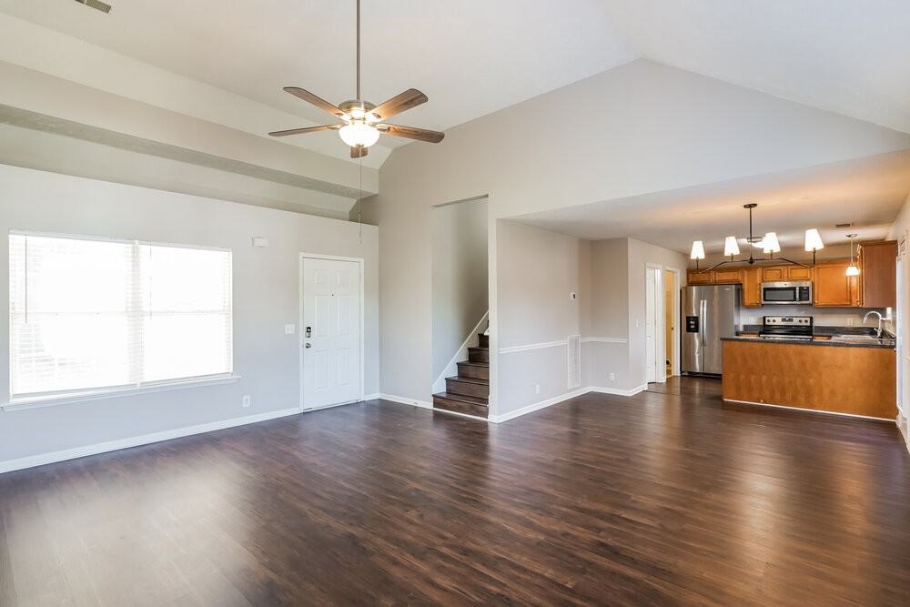 3064 Ace Wintermeyer Dr - Photo 5 of 17