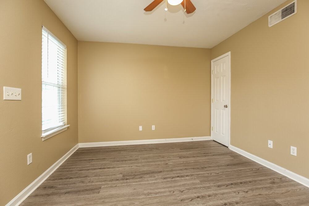 4080 Nir Shreibman Blvd #13 - Photo 5 of 25