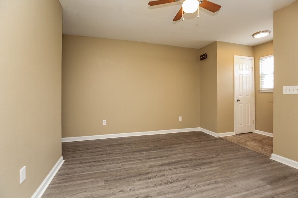 4080 Nir Shreibman Blvd #13 - Photo 6 of 25