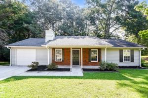 featured image of 3224 Valley View St