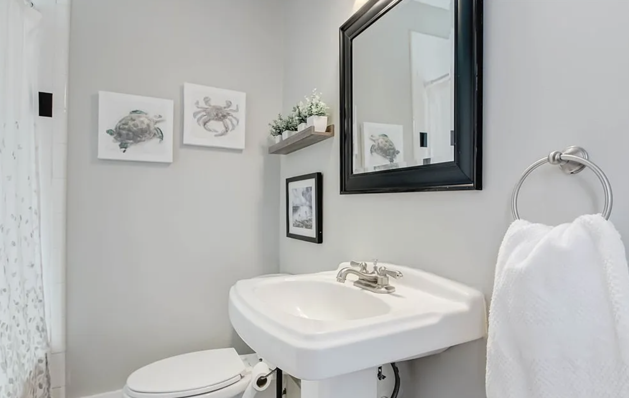 315 East 38th Street - 1Unit B #1 - Photo 7 of 28