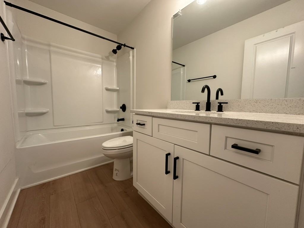 336 Woods Rd #A - Photo 5 of 9