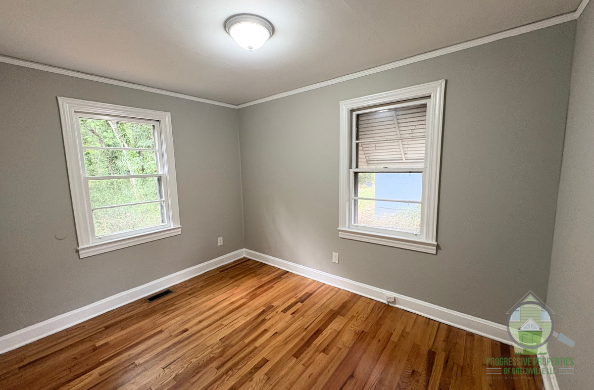 212 Glenn Rd #1 - Photo 7 of 12