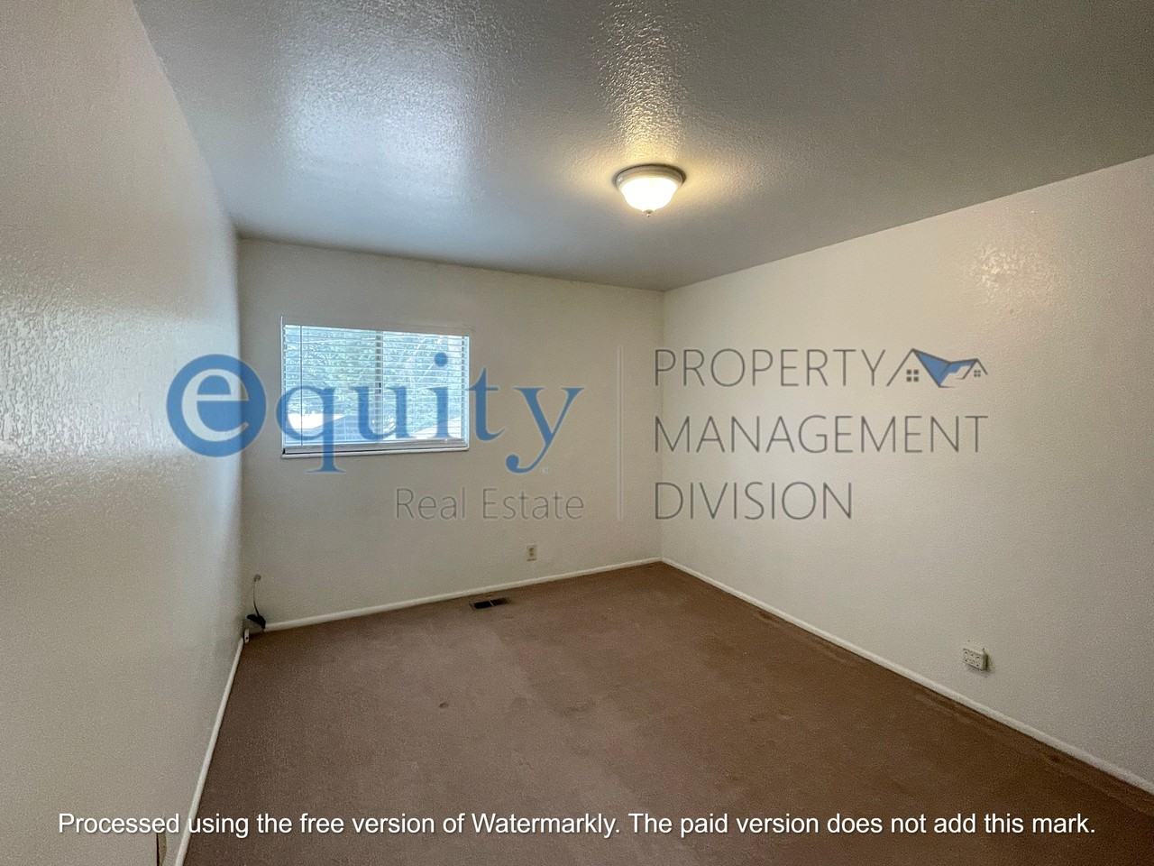 1341 E Merritt Cir #1 - Photo 5 of 19