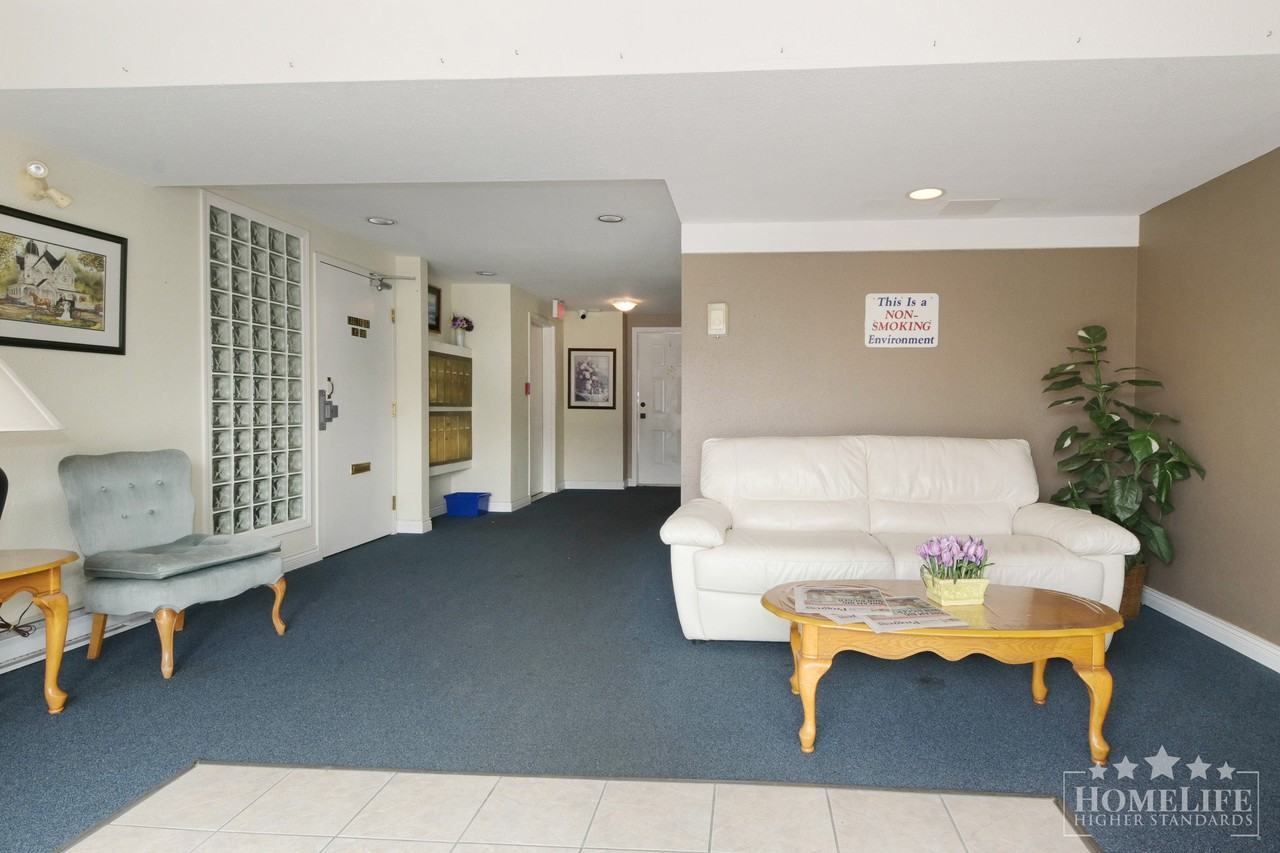 45729 Gaetz St - Photo 3 of 19