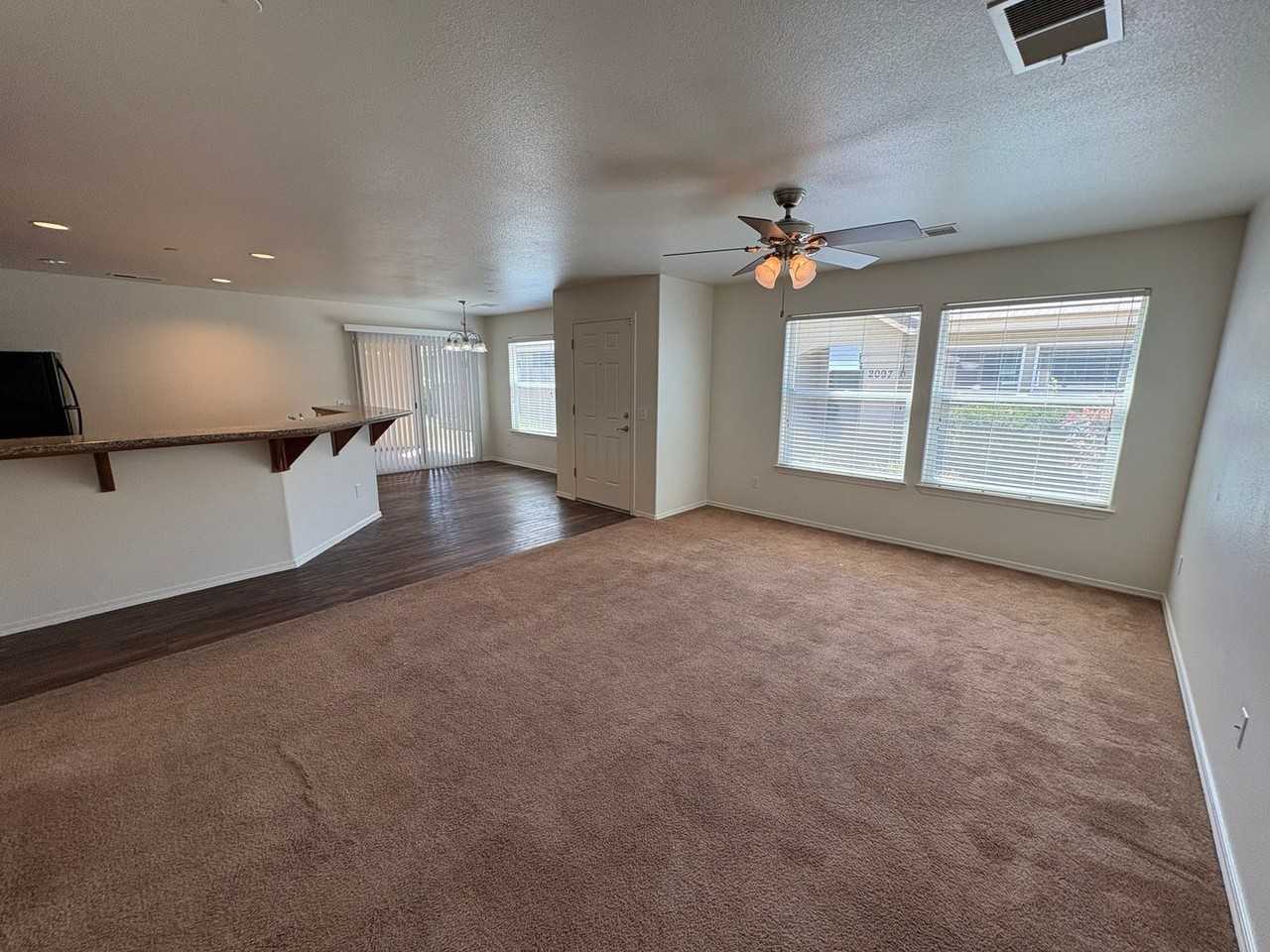 2111 Bella Oaks Dr - Photo 6 of 18