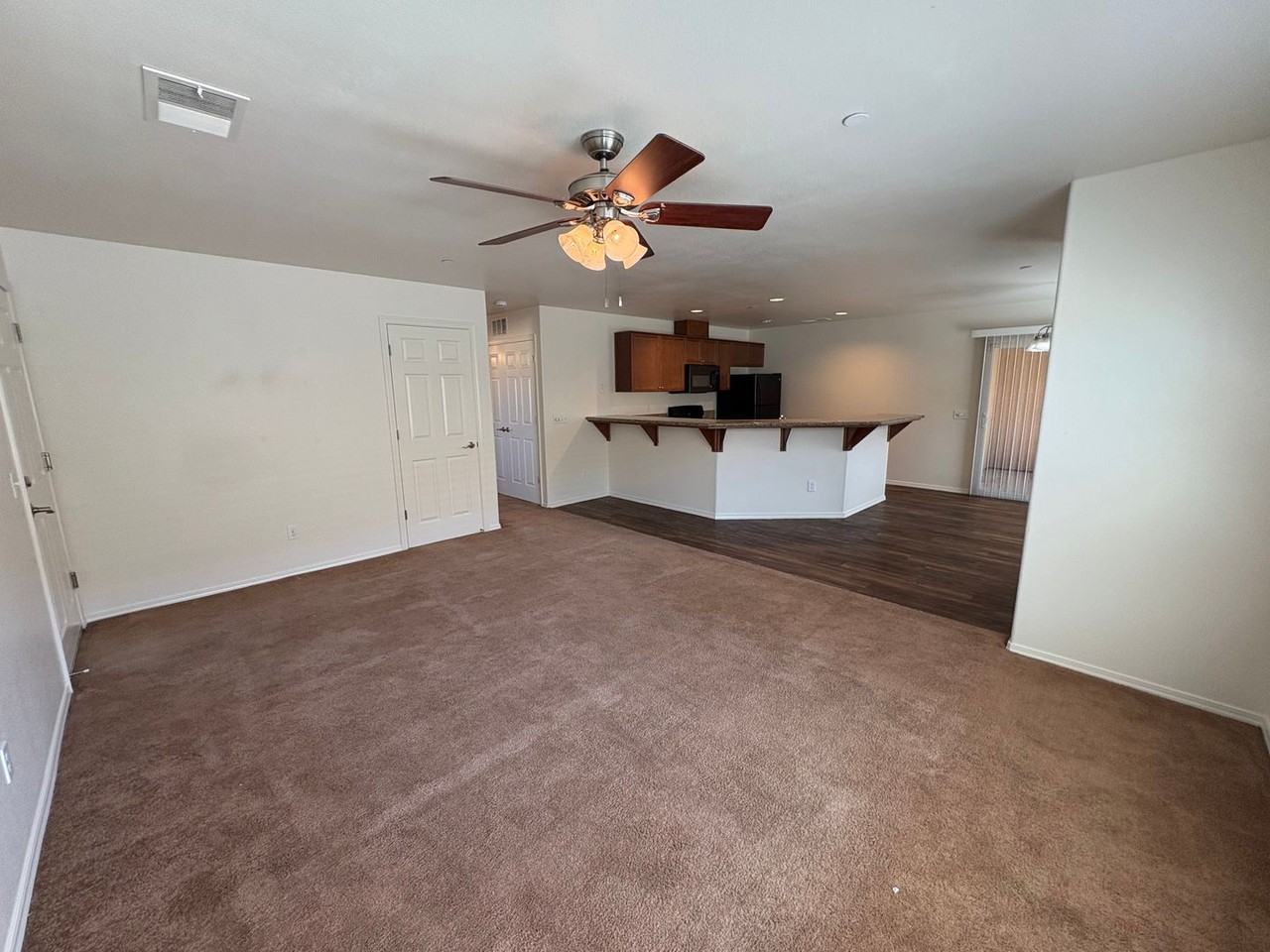 2111 Bella Oaks Dr - Photo 7 of 18
