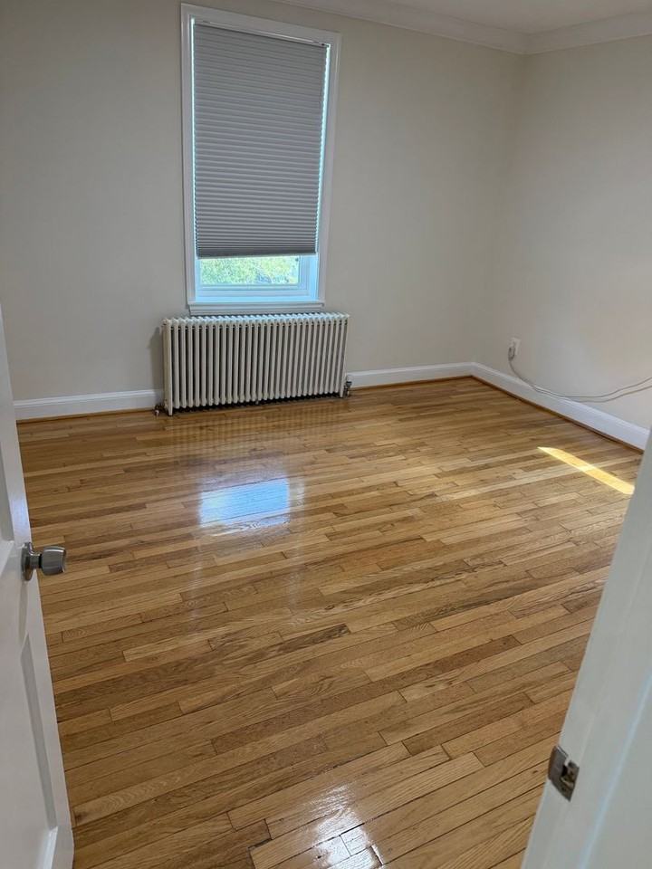 4111 Nicholson St - Photo 2 of 6