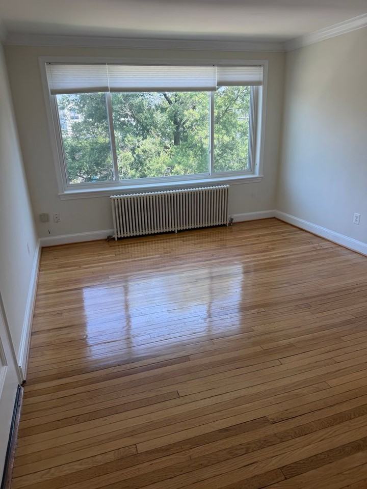 4111 Nicholson St - Photo 6 of 6