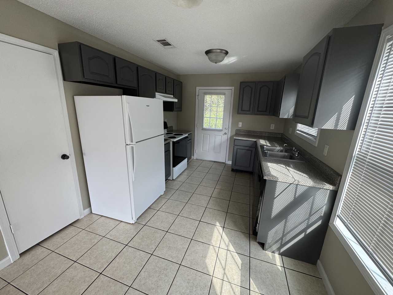 161B Legacy Way #161BLW - Photo 2 of 8