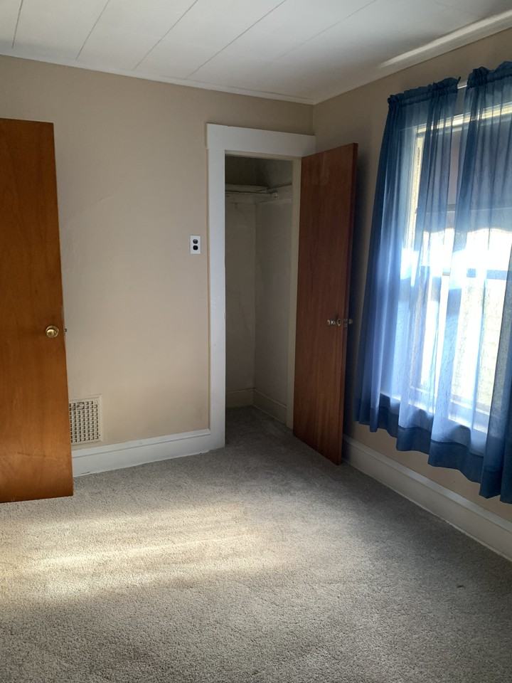 125 E Bennett St #125 - Photo 5 of 18