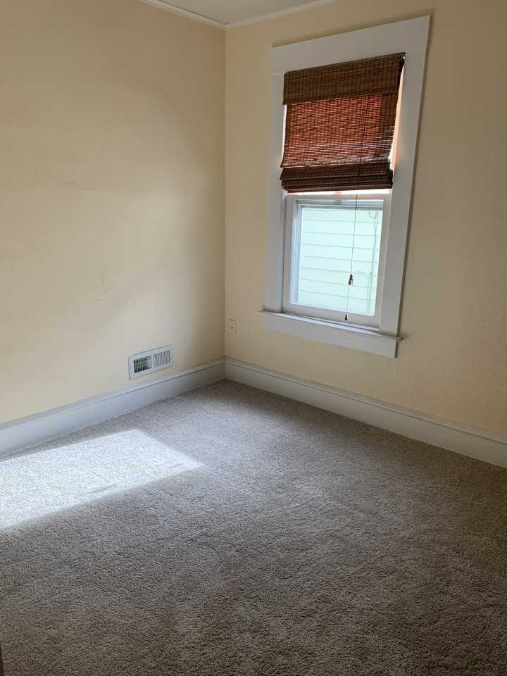 125 E Bennett St #125 - Photo 6 of 18