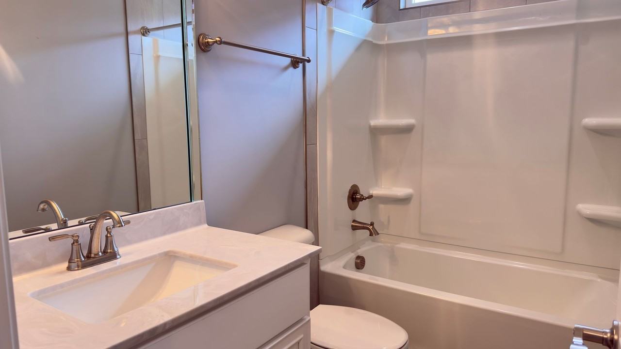 142 Ryan Nicholas Dr - Photo 5 of 19