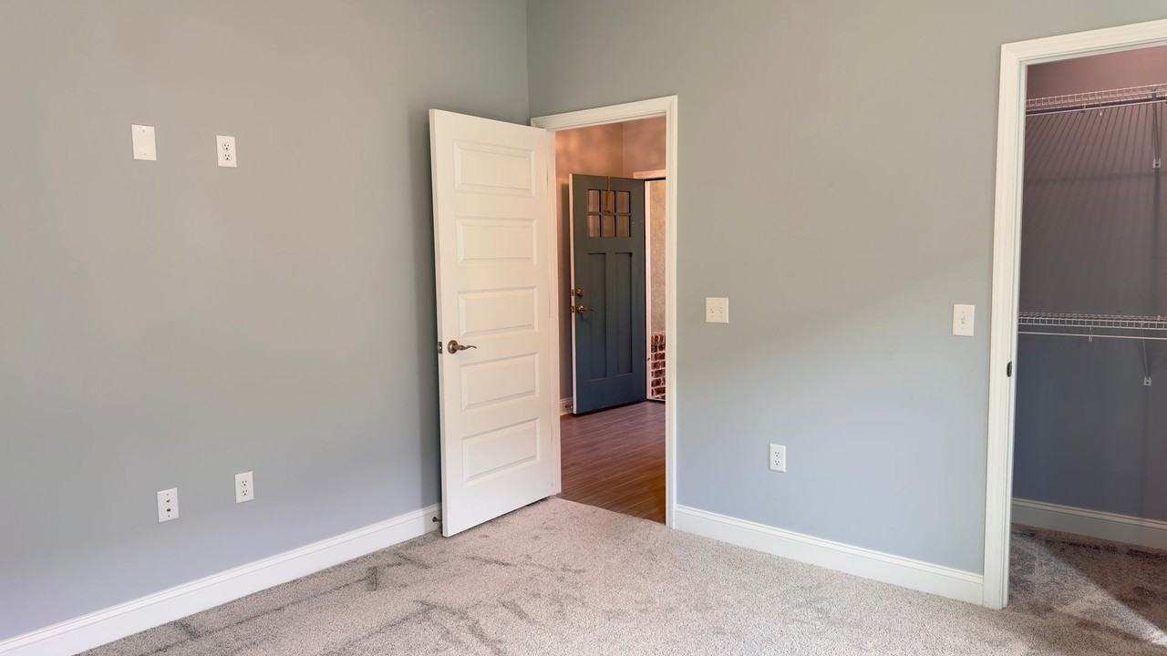 142 Ryan Nicholas Dr - Photo 7 of 19