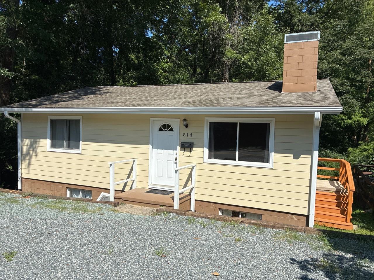 514 Hillsborough St - Photo 2 of 42