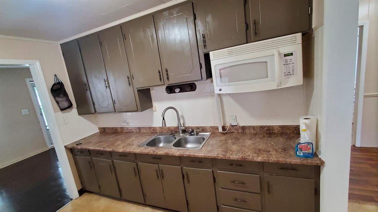 3213 Brandon St #1 - Photo 5 of 17