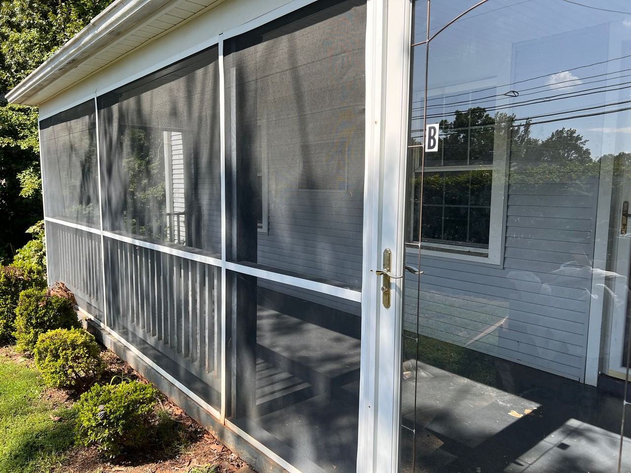 AP7003 - 1305 Cherry Avenue - Photo 2 of 15