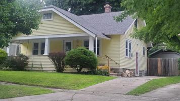 featured image of 730 Frank St #1