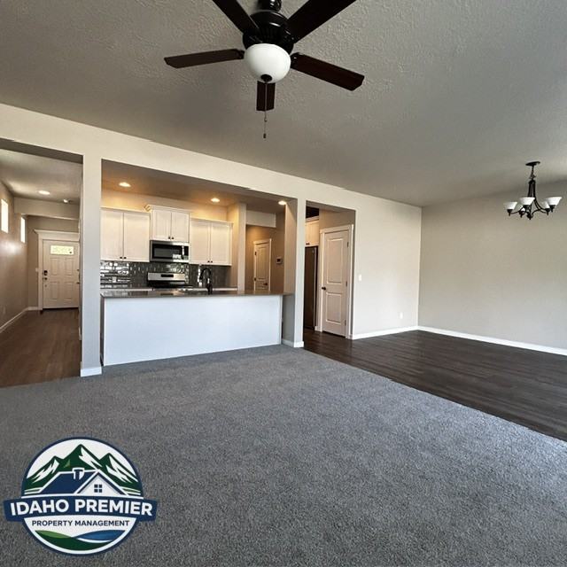 2052 E Sharptail St #1 - Photo 3 of 20