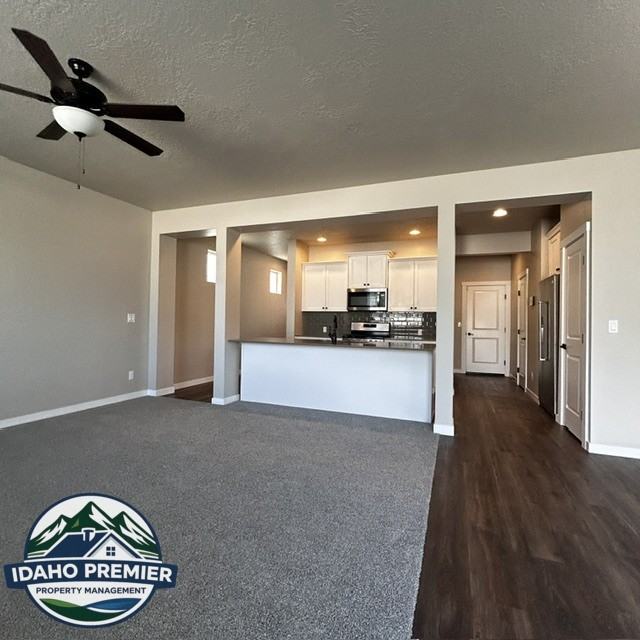 2052 E Sharptail St #1 - Photo 6 of 20