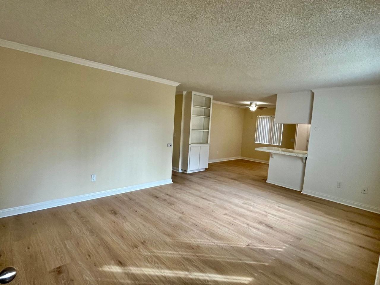 6060 Mount Aguilar Dr - Photo 6 of 21