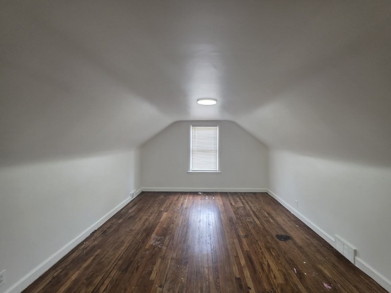5728 Bedford St #1 - Photo 4 of 12