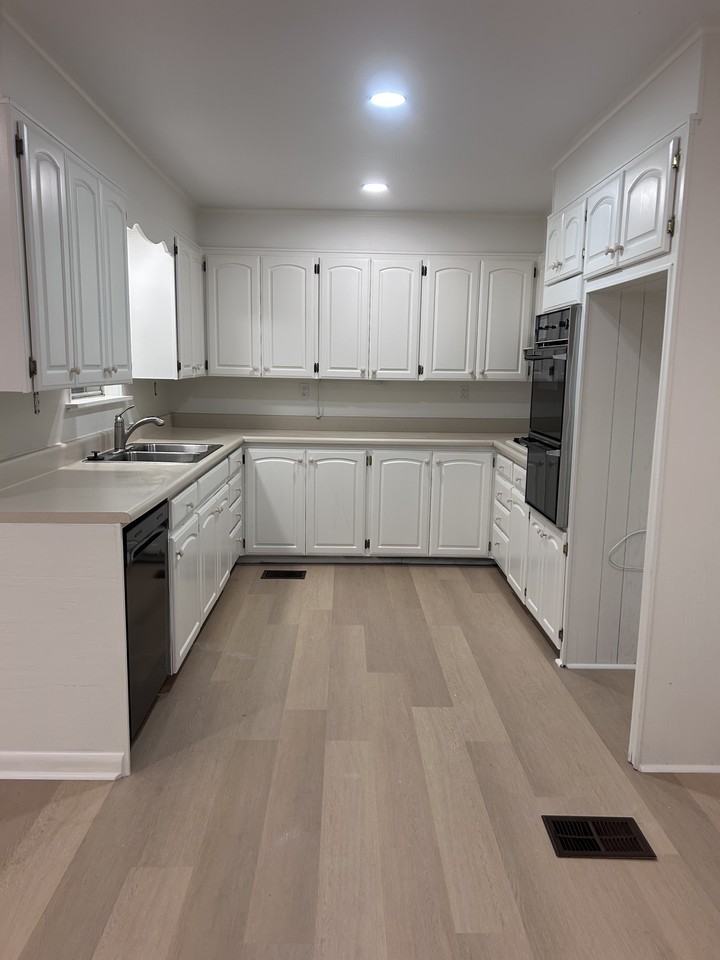 103 Cottonwood Ave #1 - Photo 5 of 16
