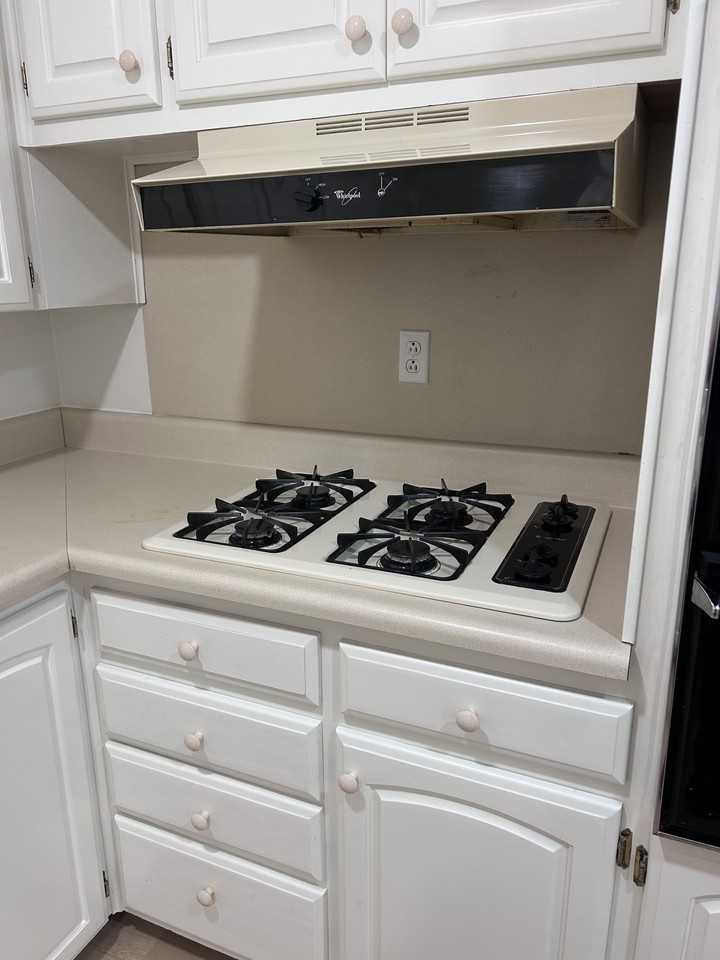 103 Cottonwood Ave #1 - Photo 6 of 16