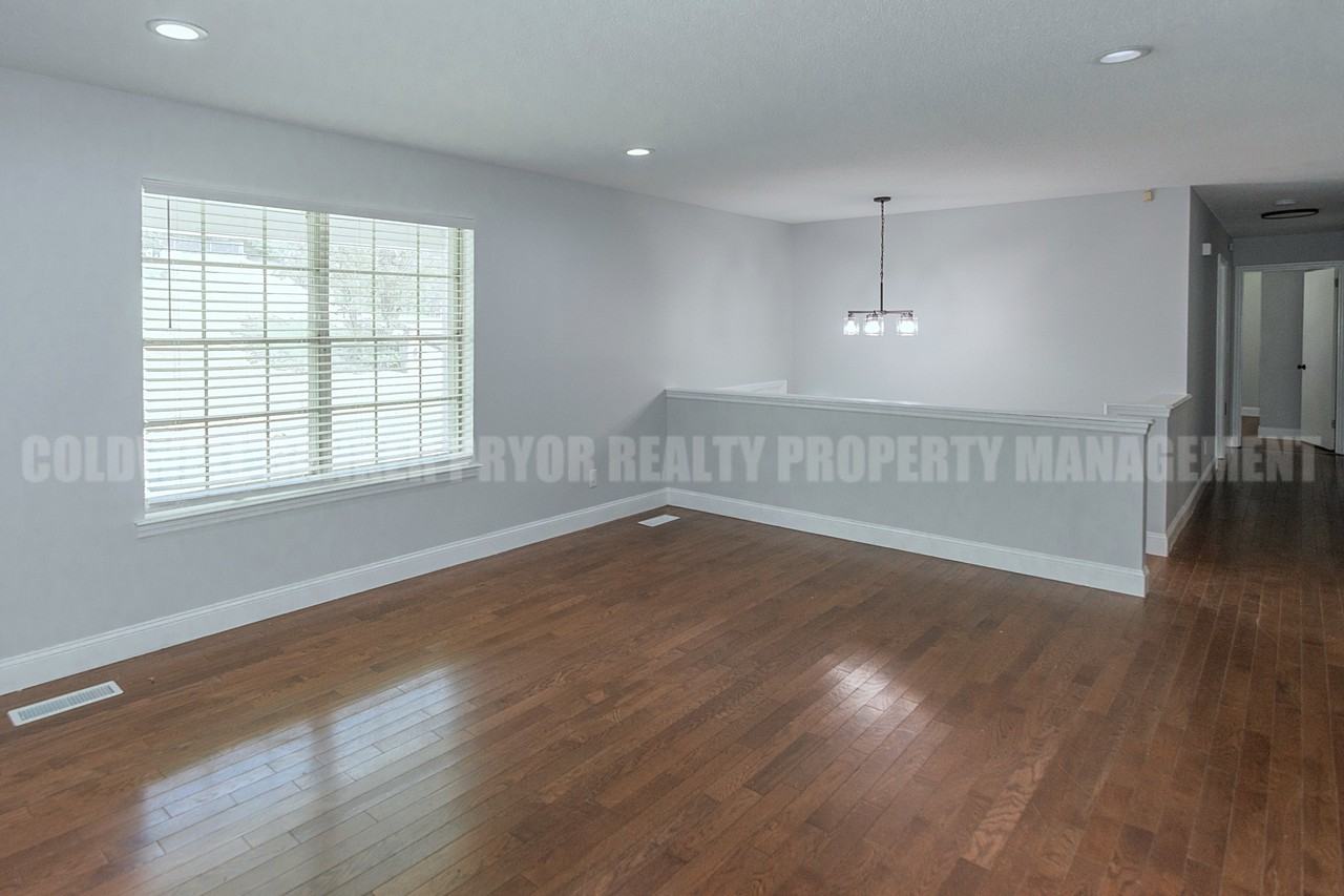 313 Maple Way #1 - Photo 4 of 42
