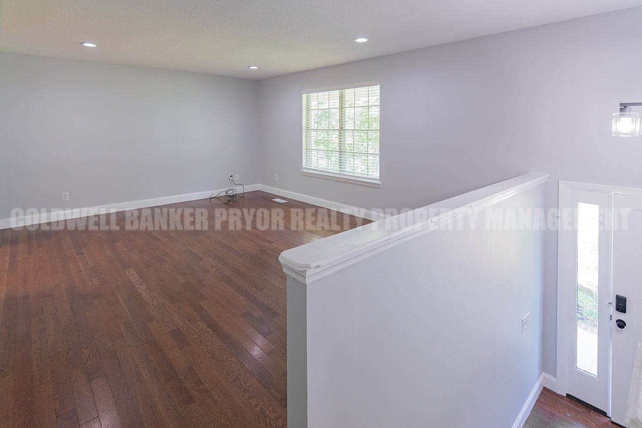 313 Maple Way #1 - Photo 7 of 42