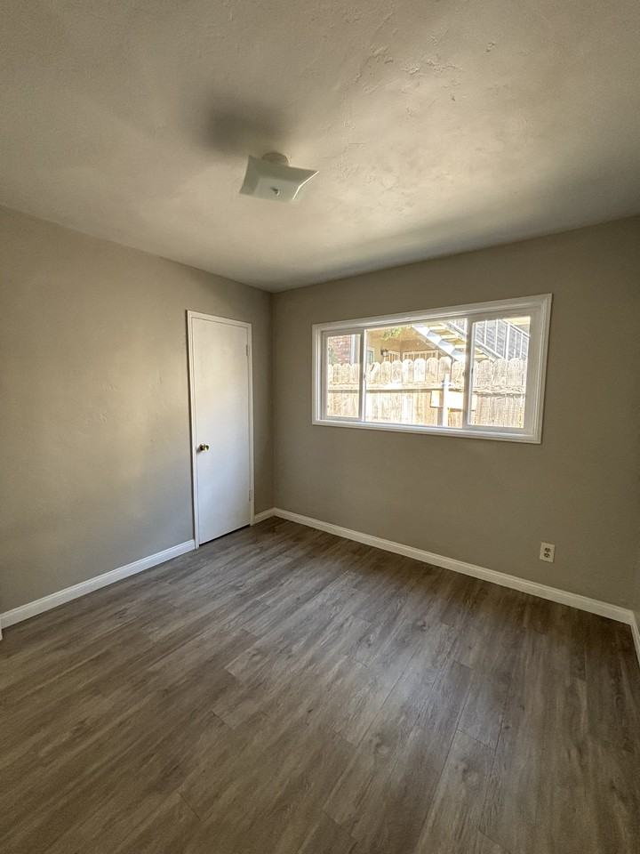 4943 Cape May Ave #4943 - Photo 4 of 13